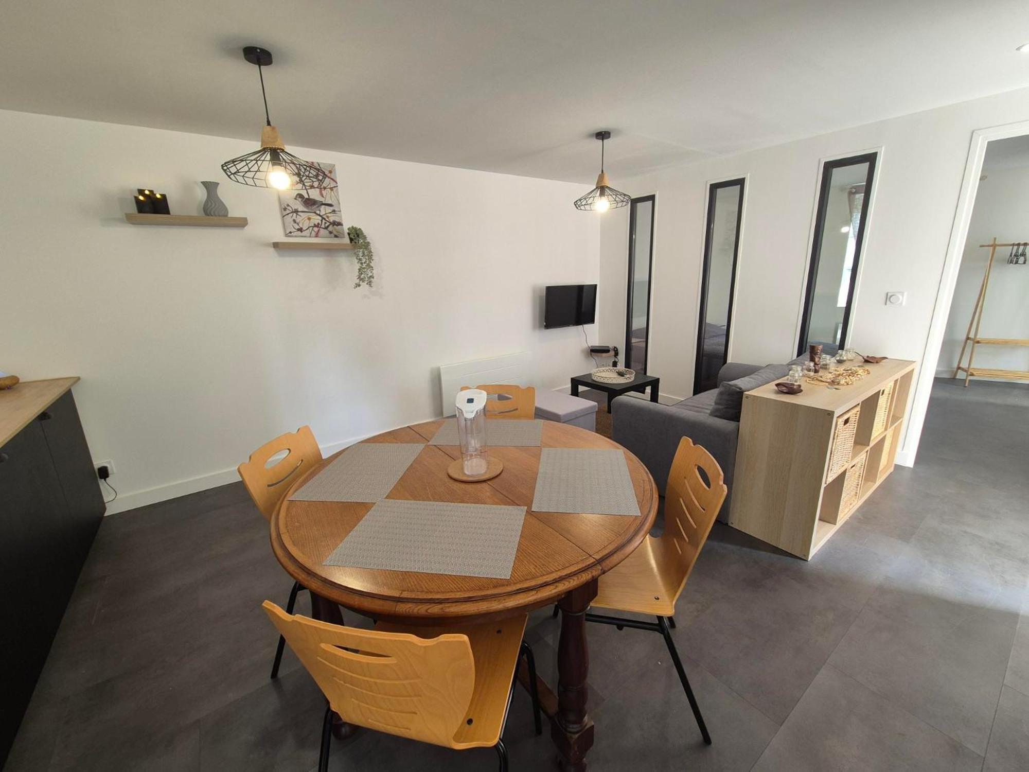 Le Montigny Apartment Vernon  Bagian luar foto
